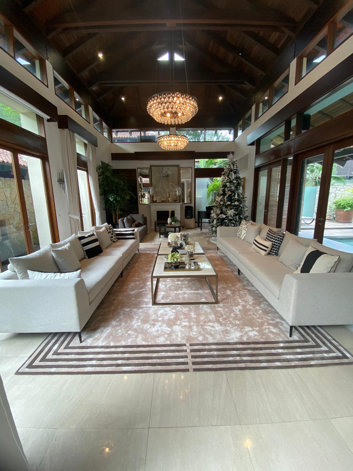 Tencel Boarder Rug